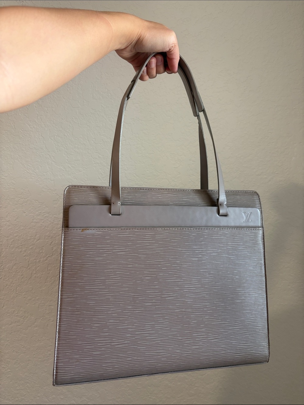 Louis Vuitton LV Tote Bag Epi Croisette GM Lilac Epi